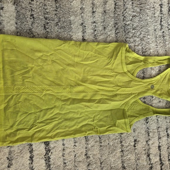 Lululemon Tank Top Size 0-2 - Picture 2 of 2